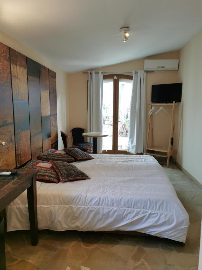 Site Machambreencamargue 沃韦尔 外观 照片