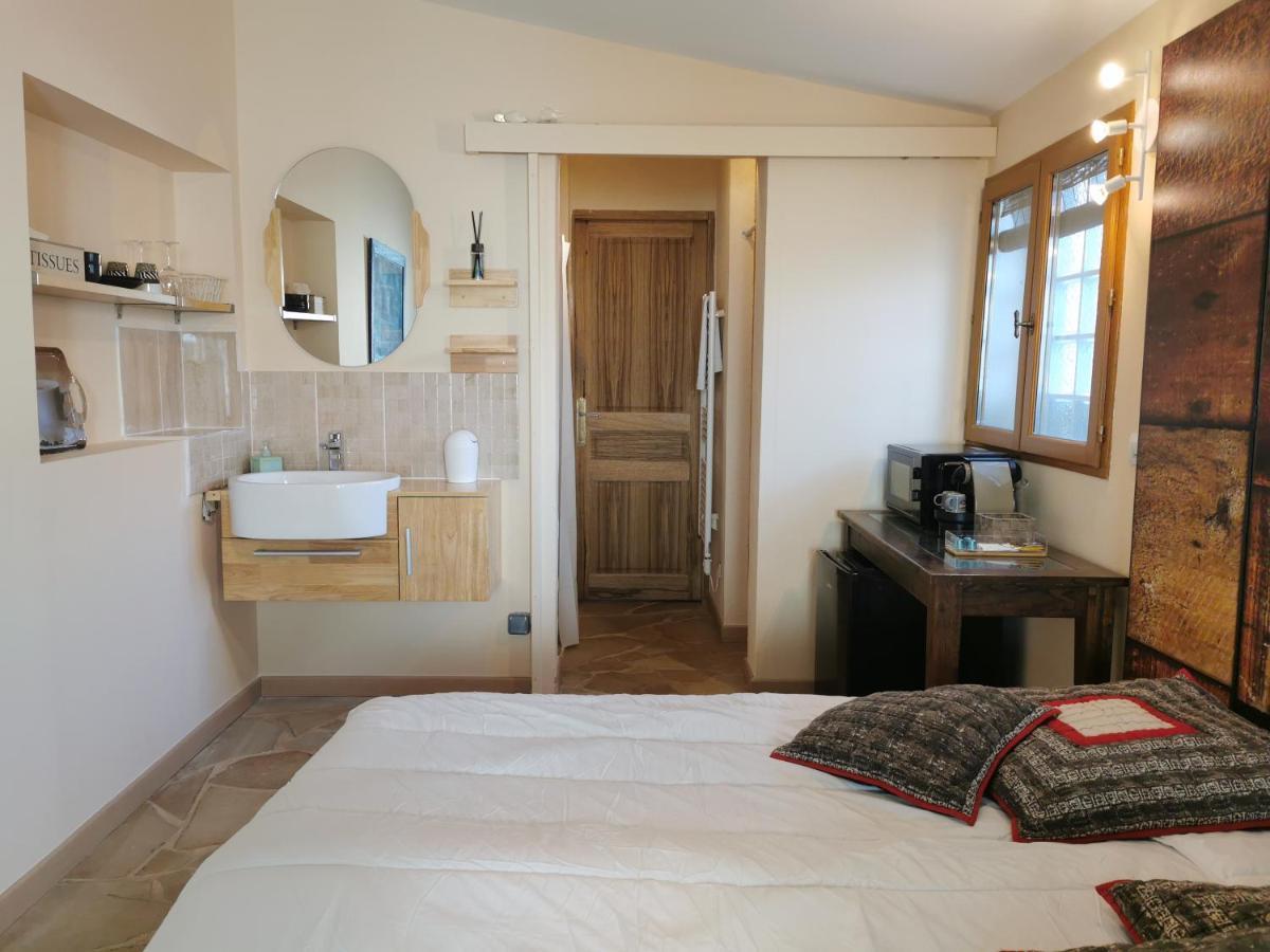Site Machambreencamargue 沃韦尔 外观 照片
